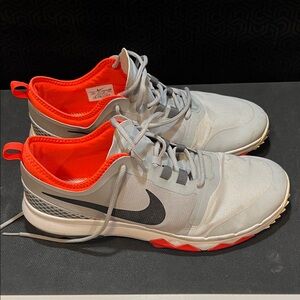 Nike Spikeless Golf Shoes F1 Impact 776114-001 grey and orange men's 12W (B7)
